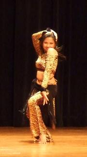 Rowena dances Piper's Stray Cat choreography at Belly Dance Magic 2007