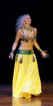 Cheryl in Rhea's "Sibek" choreography at Belly Dance Magic 2007