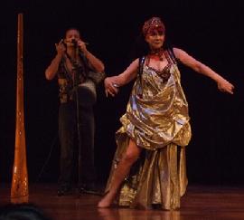 Jason Sage and Ian Hesford of Telesma play for Rhea at Belly Dance Magic 2007 #454