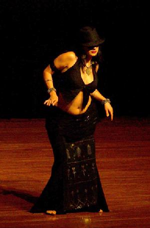 Lisa Zahiya's contemporary belly dance fusion at Belly Dance Magic 2007