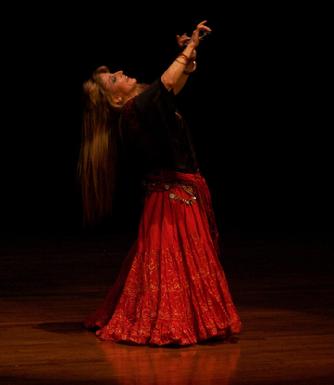 Artemis performs a traditional Turkish Romany dance at the Baltimore Museum of Art for Belly Dance Magic 2007