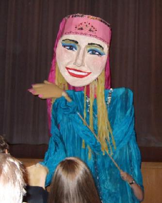 Nina Amaya's 9 foot tall dancing puppet at Belly Dance Magic 2007