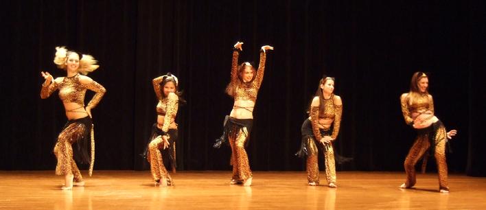 The Baltimore Daughters of Rhea perform Piper's Stray Cat choreography at Belly Dance Magic 2007